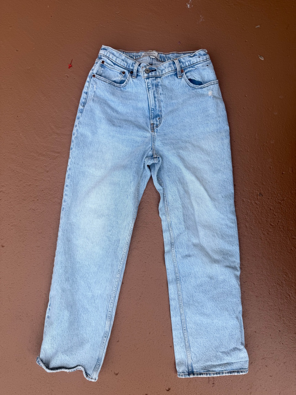 Abercrombie & Fitch Curve Love 90s Relaxed Jean High Rise